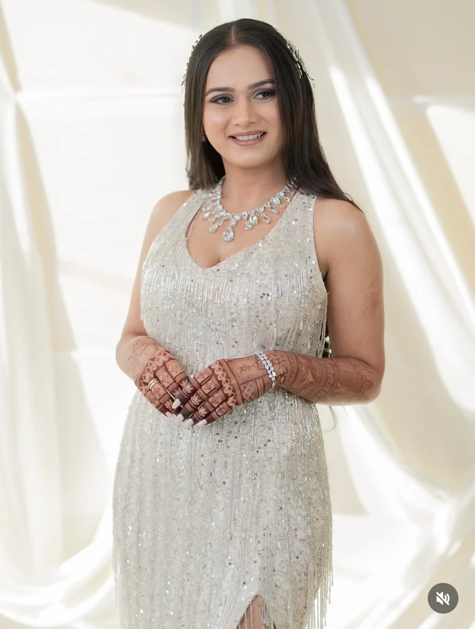 Amaya bridal work